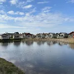 Terris Retreat - Part Of The The Bay Village With Pool, Gym And Direct Access, Pub, Restaurant, Tennis And Meadows Walks Filey
